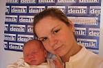 Martině Muchové z Těchlovic se 21. března v 17.45 hodin v ústecké porodnici narodil syn Daniel. Měřil 50 cm a vážil 3,65 kg.