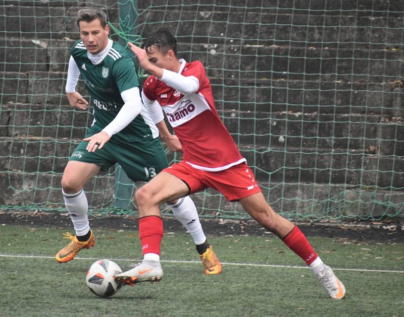 Fotbal, I.A třída: Junior Děčín - Pokratice 2:1 (0:0).