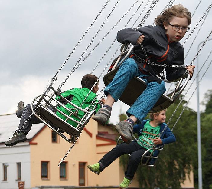 Benešov se bavil na Slunovratu