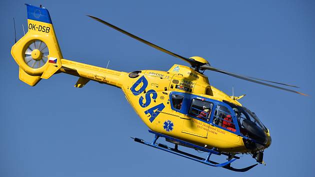Vrtulník Letecké záchranné služby. Ilustrační foto.