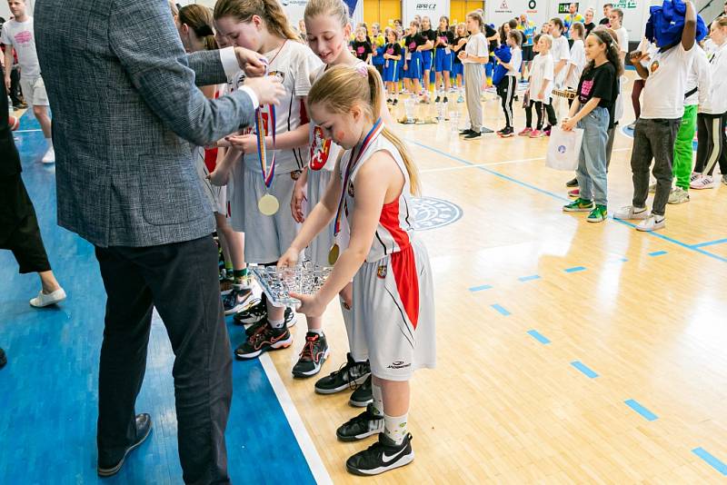 Slavnostní zakončení Vividbooks Národního finále U 11 dívek v basketbalu. Vítězství urvaly dívky z Hradce Králové.