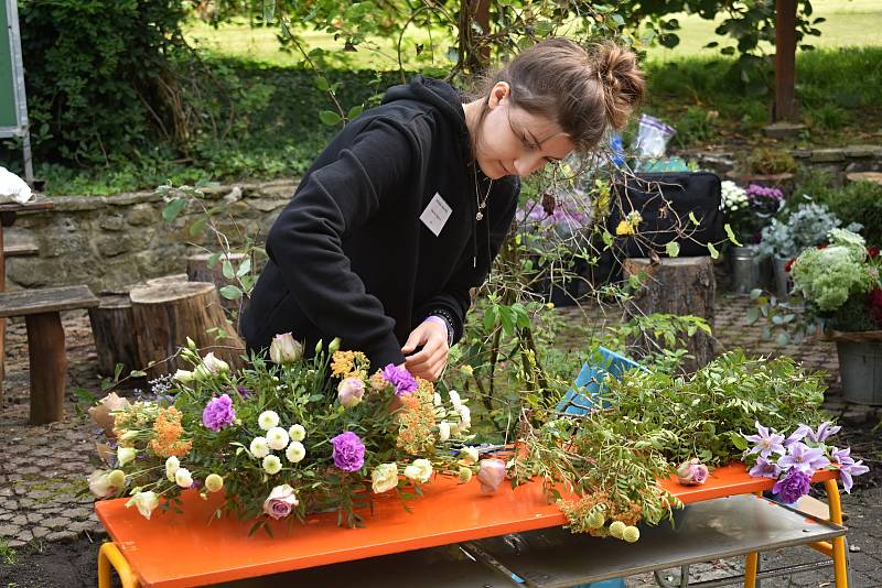 V Děčíně si dali sraz nejlepší floristé, utkali se na Děčínské kotvě o titul mezinárodního mistra republiky.