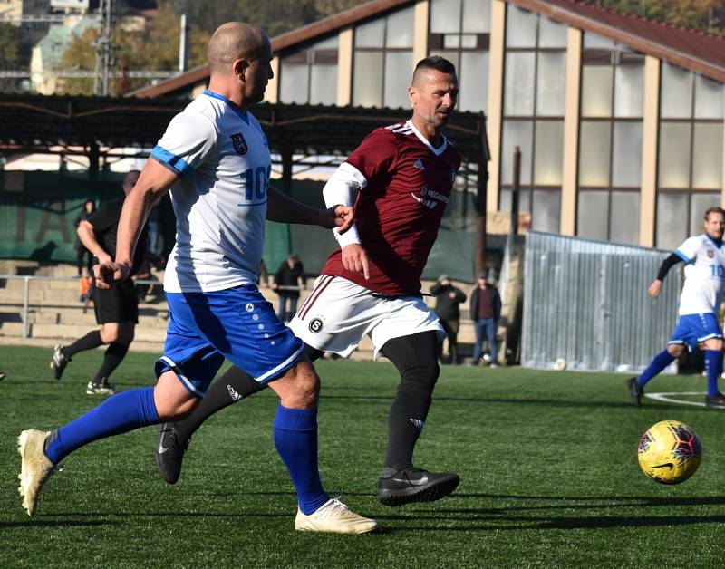 Děčín si užil oslavy 100 let tamní kopané. Gratulantem byla AC Sparta Praha.