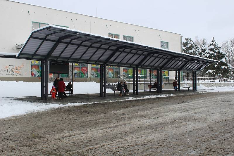 Nové autobusové nádraží ve Varnsdorfu.