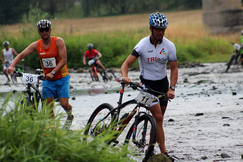 Triatlon Železný knedlík 2018 absolvovalo téměř 120 závodníků.