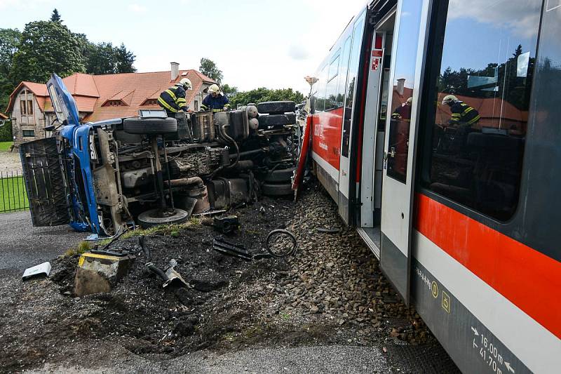 Nehoda vlaku ve Šluknově. 