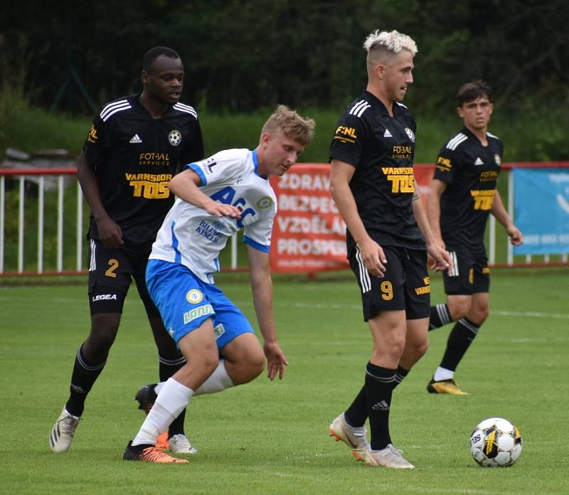 Příprava: FK Teplice - FK Varnsdorf 2:3 (1:1).