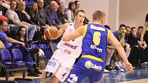 DERBY. Děčínští basketbalisté přivítali Ústí nad Labem.