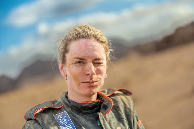 Olga Roučková společně s navigátorem Robertem Knoblochem úspěšně zvládli Rallye Dakar 2022.