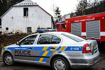 Při požáru domu ve Varnsdorfu objevili pěstírnu.