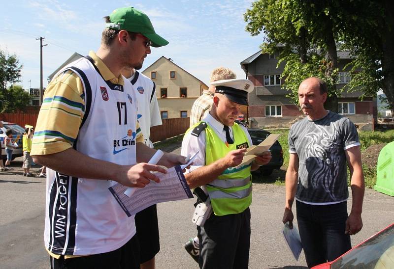 Děčínští basketbalisté změnili dresy