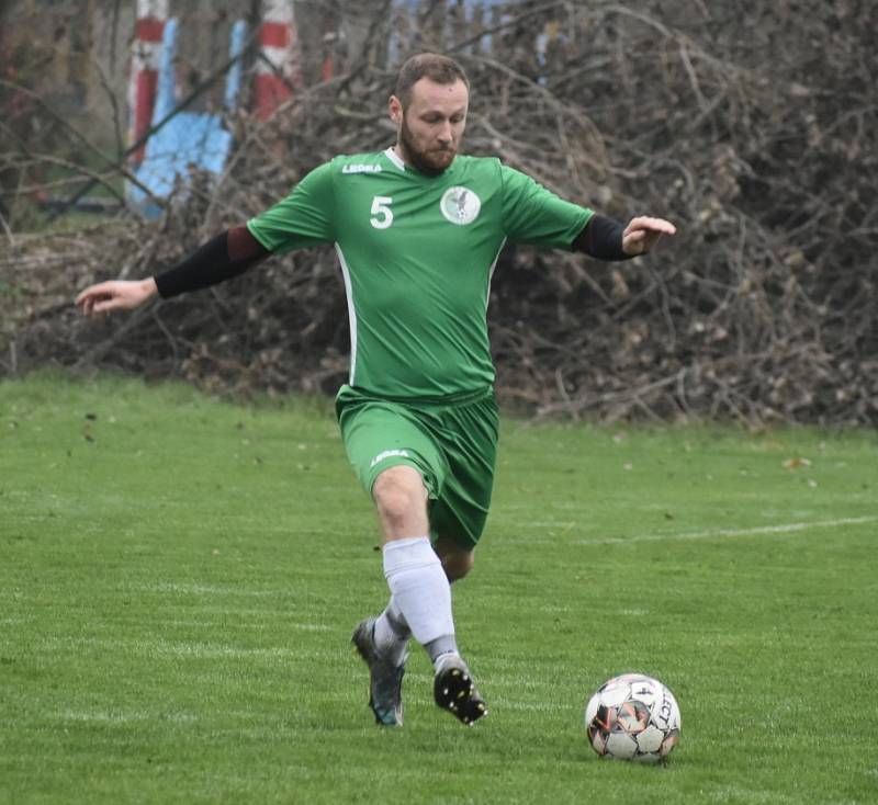 Fotbal, I.B třída: Křešice - Heřmanov 4:2.