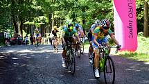 TOUR DE FEMININ 2017 - snímky z druhé etapy, která startovala i končila v Jiříkově.