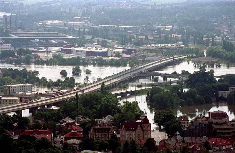 Děčín povodeň 2002
