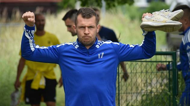 Fotbalisté Varnsdorfu zahájili letní přípravu na nový druholigový ročník. Jako trenér je vedl Miroslav Holeňák.