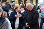 Demonstranty proti Andreji Babišovi přijel do Děčína podpořit Michael Kocáb.