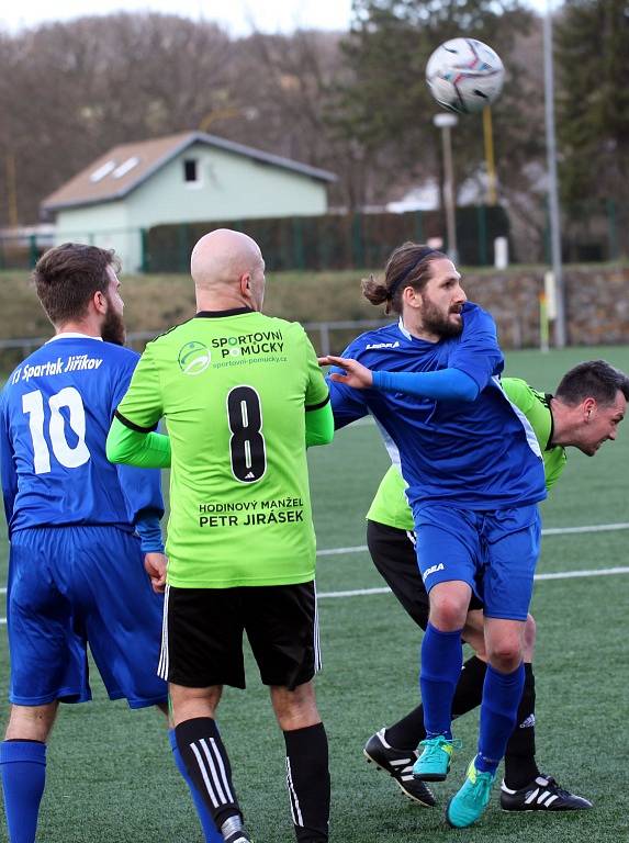 Jiříkov na umělce ve Varnsdorfu porazil vedoucí Vilémov B 5:0.