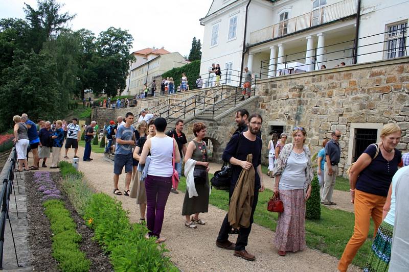 Jižní zahrady děčínského zámku jsou již přístupné veřejnosti.