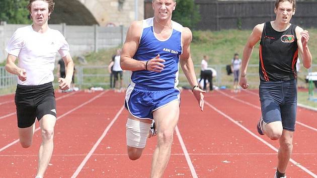 Sprint na sto metrů vyhrál děčínský Martin Horák.