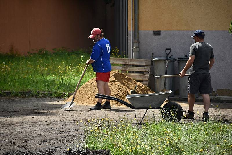 Víkendové přívalové deště vytopily také teplárnu v Bynově, bez teplé vody je 1600 domácností.