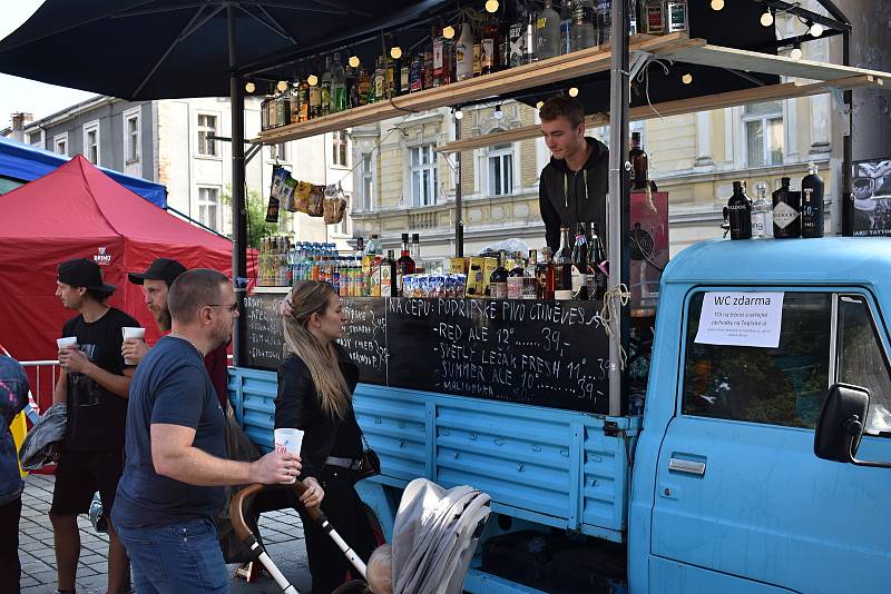 Děčín si o víkendu užíval pivní festival v Podmoklech.