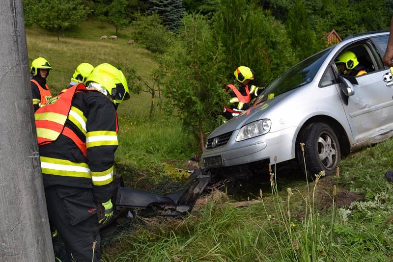 Dopravní nehoda v Martiněvsi.