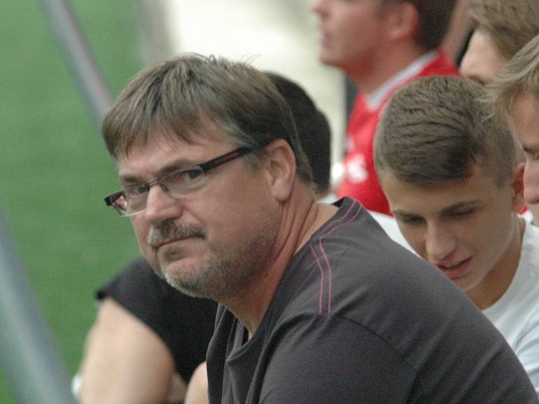 PAVEL HORÁČEK - bývalý trenér FK Junior Děčín.