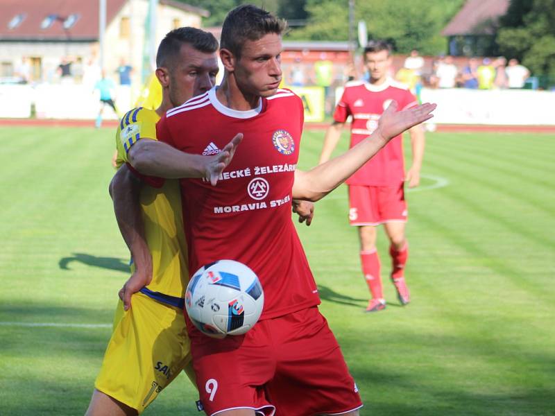 PREMIÉRA NEVYŠLA. Fotbalový Varnsdorf doma podlehl Třinci 0:1.