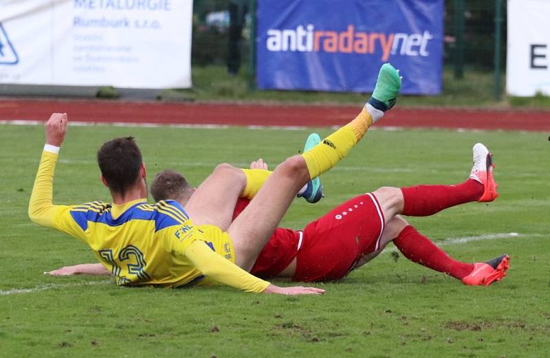 Druhá liga: Varnsdorf - Chrudim 1:2.