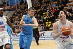 PÁTÉ VÍTĚZSTVÍ v řadě zapsali děčínští basketbalisté, doma porazili Olomoucko.