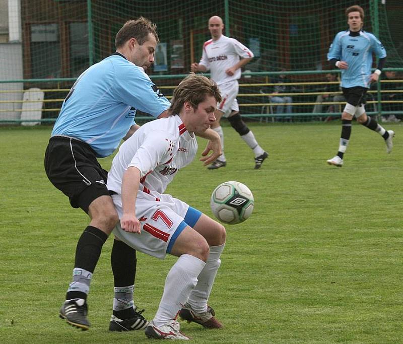 Divizní derby na děčínském hřišti vítěze nepoznalo.  