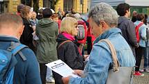 Demonstranty proti Andreji Babišovi přijel do Děčína podpořit Michael Kocáb.