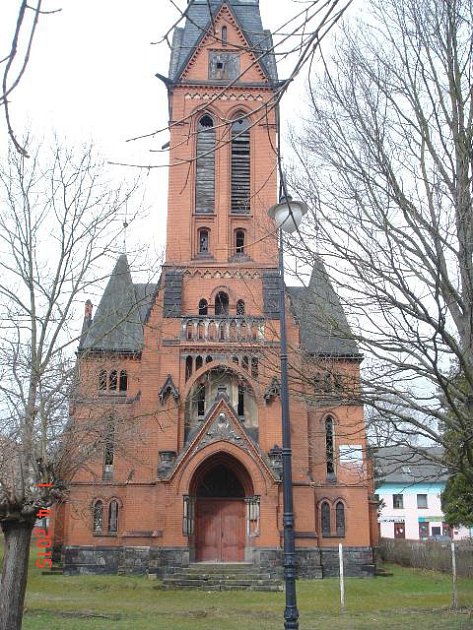 Červený kostel ve Varnsdorfu.