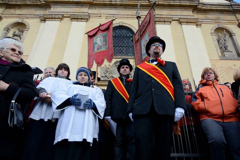 Mikulášovicemi projela tradiční velikonoční jízda.