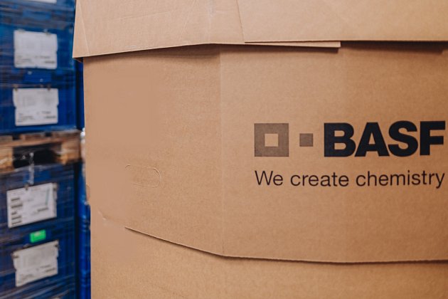 Recyklovatelný materiálový okruh pro výrobu automobilových komponentů z masově vyvážených plastů, BASF SE