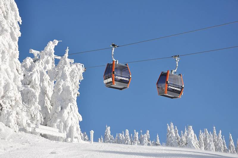 Nová 10místná kabinková lanovka Reischlbergbahn.