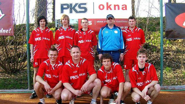 Vyšší soutěž si kromě žďárských hráčů, kteří patří do stabilního kádru, zahrají i Kamil Průcha a Josef Hochman ze Solidarity Praha, která z I. nohejbalové ligy vypadla.