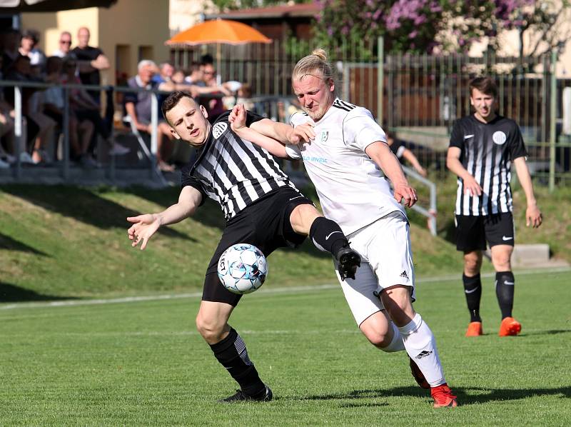 Mojžíš si doma poradila se Spořicemi 2:0.