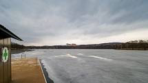 Zima na Kamencovém jezeře