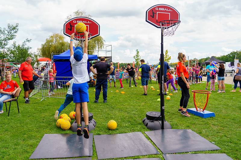 Kamencové jezero v Chomutově hostilo další ročníku Festivalu sportu.