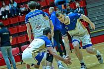 Basketbaloví Levharti z Chomutova.