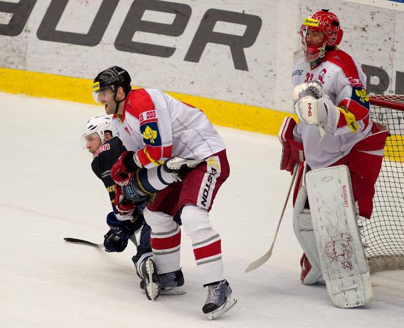 Z barážového zápasu Piráti Chomutov - HC Olomouc.