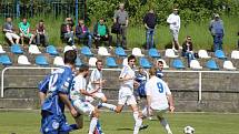 AFK LoKo Chomutov - SK Kladno 5 : 2, domácí v bílém.