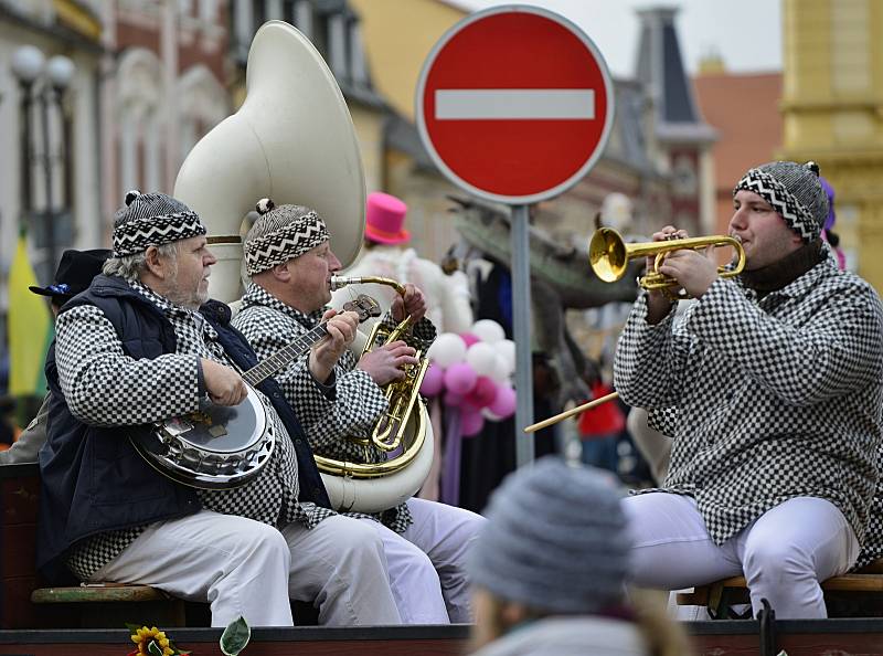 Masopustní veselí zachvátilo město Kadaň.