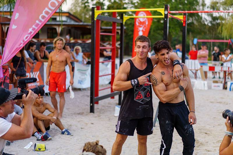 WSWCF Academy Street Workout World Cup 2020 na Kamencovém jezeře