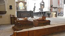 Do Chomutova se vrátily barokní varhany, které patří do kostela sv. Ignáce. Přišly rozebrané, takže prvním úkolem bude složit je.
