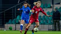 Kvalifikační utkání ve fotbale dnes odehrály v Chomutově ženy reprezentace ČR proti soupeři z Azerrbajdžánu. Výsledek utkání 3:0. (27.10.2020)