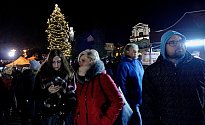 Adventní setkání a rozsvícení vánočního stromu v Klášterci nad Ohří. Ilustrační foto