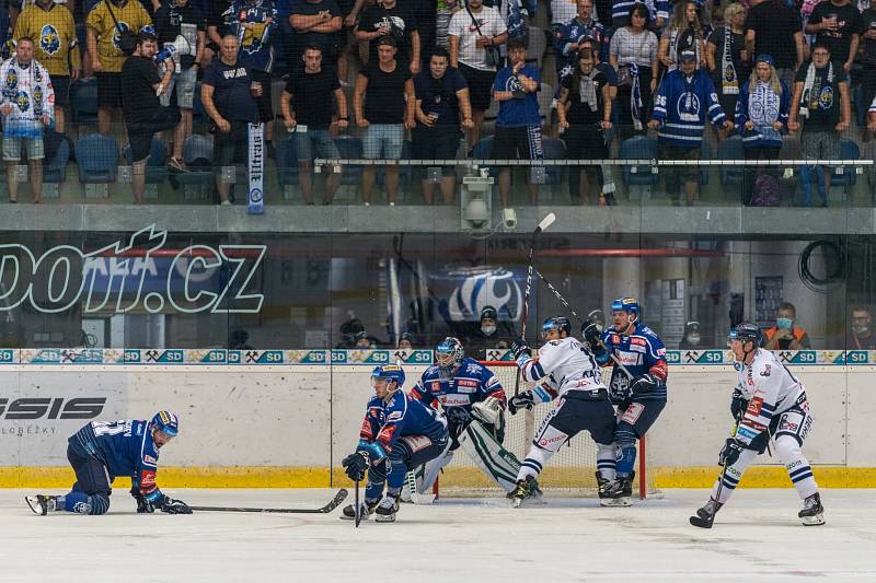 Kladno se na startu extraligy utkalo v Chomutově s Vítkovicemi.