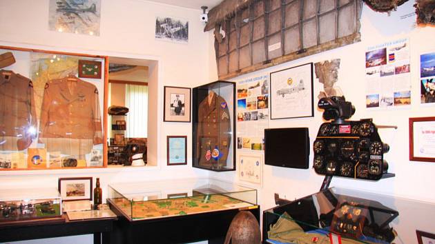Muzeum láká hlavně milovníky letecké historie.
